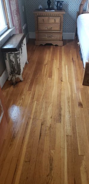 One Room Residential Cleaning in Newburyport, MA after (4)