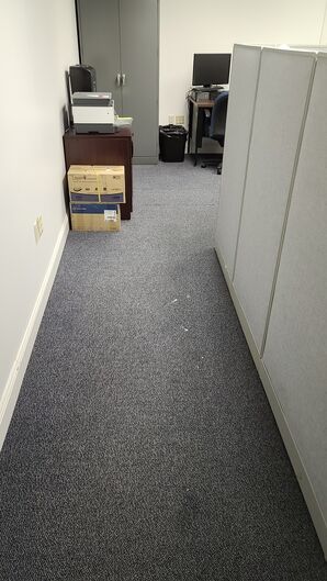 Before & After Office Cleaning in North Billerica, MA (7)