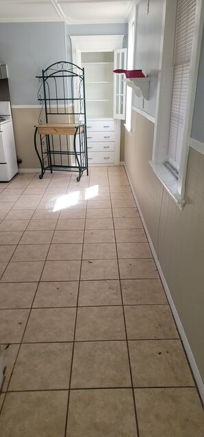(Before) House Cleaning Services in Peabody, MA (1)