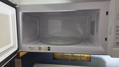 Deep Cleaning in Boston, MA (3)