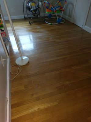 Before & After House Cleaning (Window Cleaning, Floor Cleaning) in Reading, MA (2)